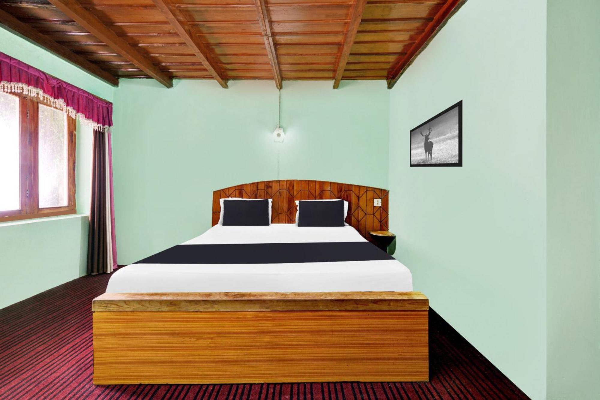 Hotel O Chaman Manāli Екстериор снимка