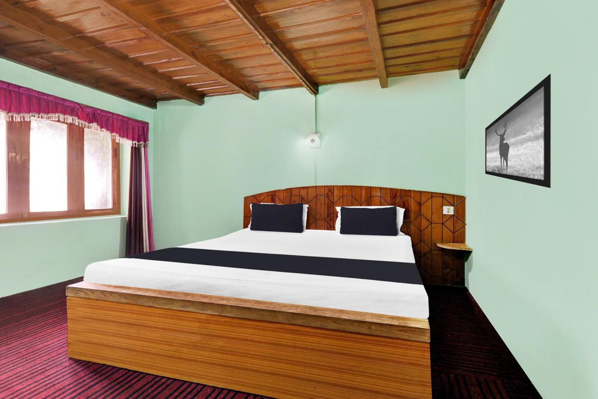 Hotel O Chaman Manāli Екстериор снимка
