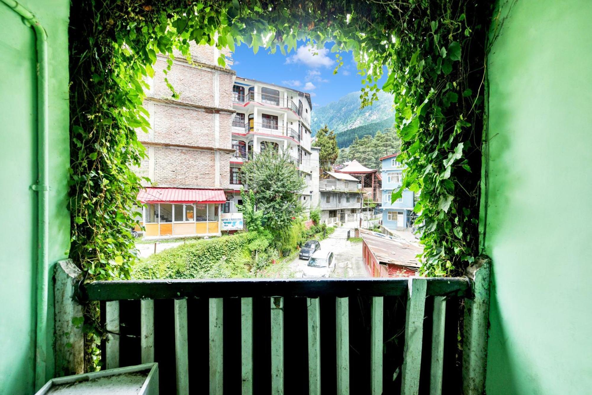 Hotel O Chaman Manāli Екстериор снимка
